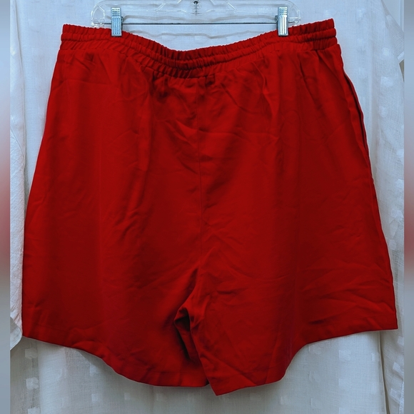 NWT ELOQUII Pink Shorts Size 20 - Picture 2 of 4